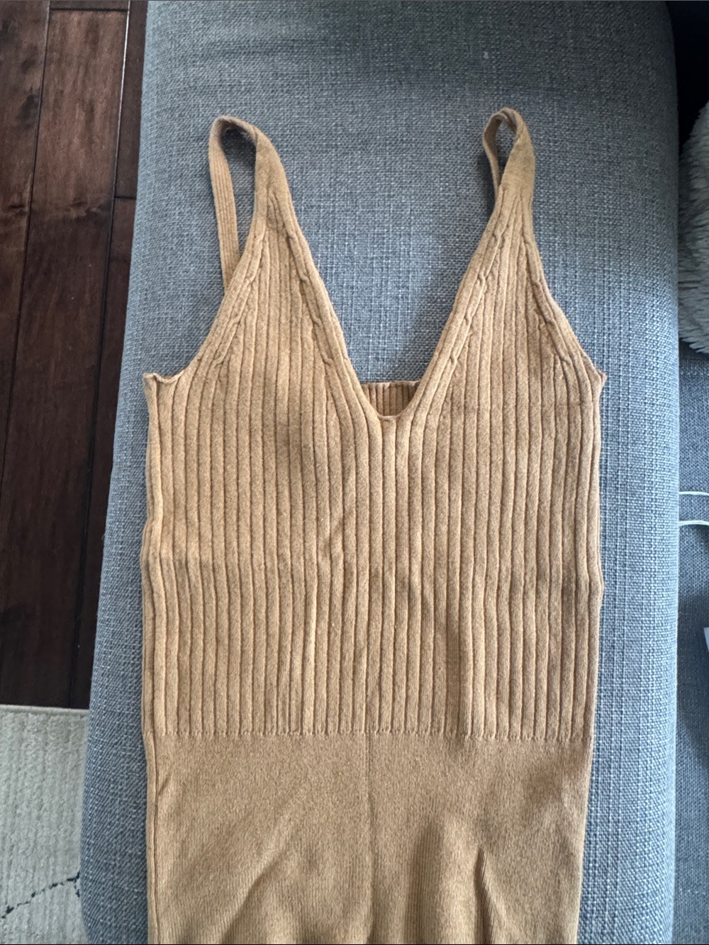 Petal + pup tank small